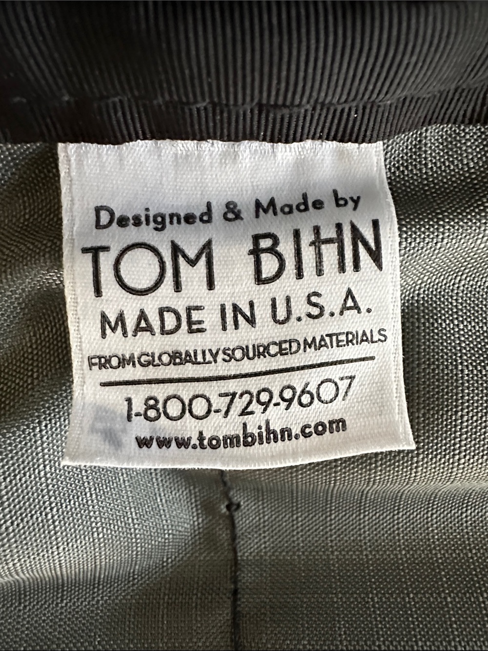 Tom Bihn Synik 30 in Navy + 2 TB packing cubes & 3D Clear Organizer in NW Sky - Picture 3 of 8